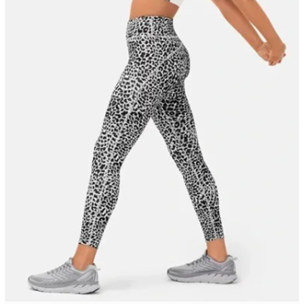 Outdoor Voices Snow Leopard Print Flex 7/8 Leggings M Black Gray *Read
